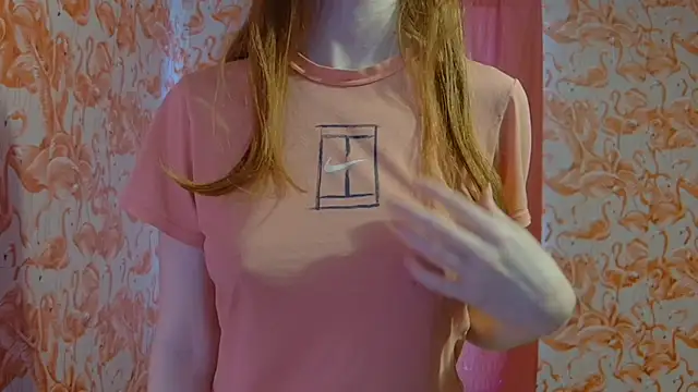 Snapshot of strawberrysmoothie chatting on March 2025 07:53:02 PM strawberrysmoothie online show from March 2025 07:53:02 PM