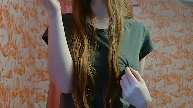 strawberrysmoothie online show from February 2026 09:21:01 PM