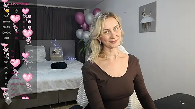 Vanessa Nowak online show from February 2025 04:21:01 PM