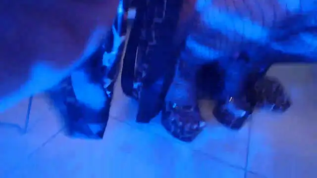 LaraReinaDelSol online show from February 2025 05:35:01 PM