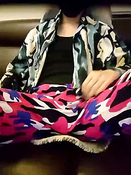 Snapshot of --MIKASA-- chatting on February 2025 04:03:01 PM --MIKASA-- online show from February 2025 04:03:01 PM