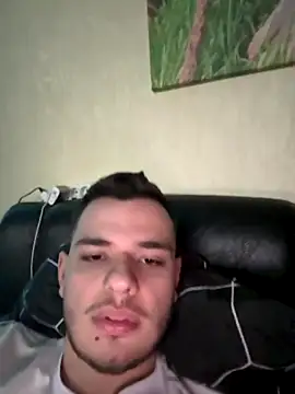 Snapshot of oscar_sweet22 chatting on October 2025 12:04:02 PM oscar sweet22 online show from October 2025 12:04:02 PM