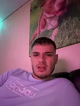 Snapshot of oscar_sweet22 chatting on October 2025 07:58:02 PM oscar sweet22 online show from October 2025 07:58:02 PM