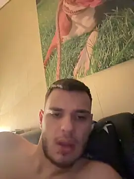 Snapshot of oscar_sweet22 chatting on December 2025 10:19:01 PM oscar sweet22 online show from December 2025 10:19:01 PM