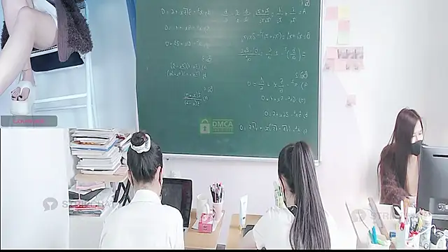  Math  online show from November 2025 01:04:02 AM