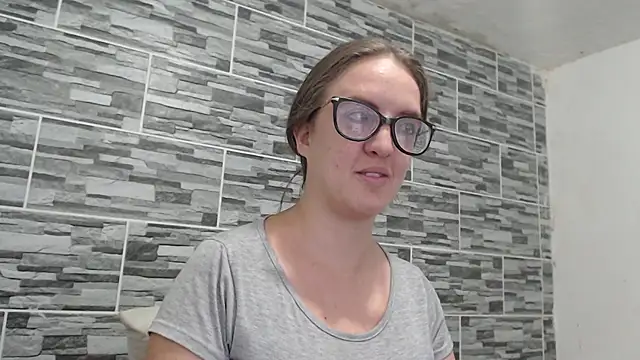 Snapshot of Venus_Santana chatting on December 2024 12:23:01 AM Venus Santana online show from December 2024 12:23:01 AM