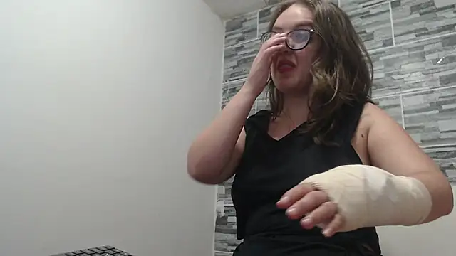 Snapshot of Venus_Santana chatting on January 2025 08:22:01 PM Venus Santana online show from January 2025 08:22:01 PM