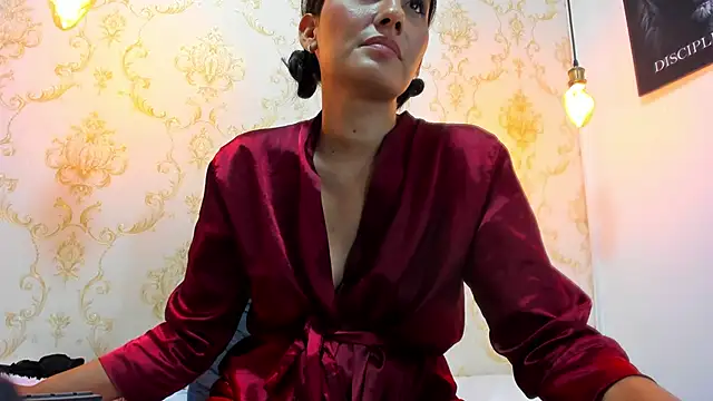 EIMY-ROBERTS online show from March 2026 02:04:02 AM