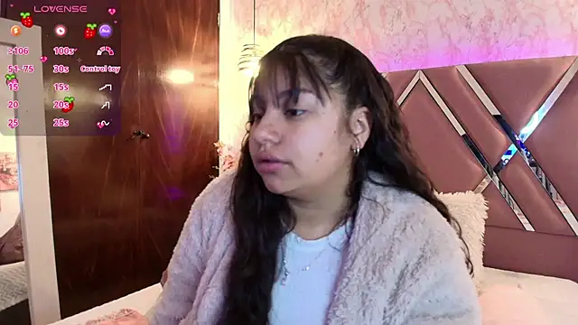 Miaa Smiith1 online show from January 2025 12:11:02 PM