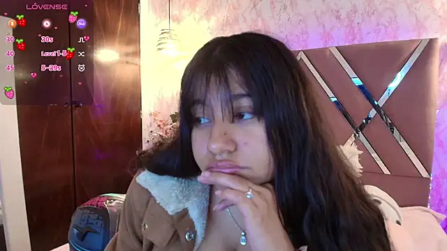 Miaa Smiith1 online show from February 2025 12:28:01 PM