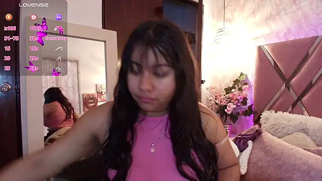 Miaa Smiith1 online show from February 2025 12:09:02 PM