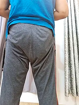 Snapshot of aryan_4_you chatting on March 2026 10:49:01 PM aryan 4 you online show from March 2026 10:49:01 PM