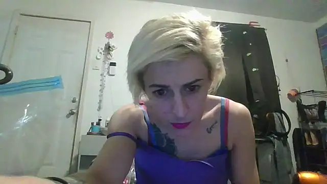 watermellonpussy online show from May 2026 09:37:01 AM