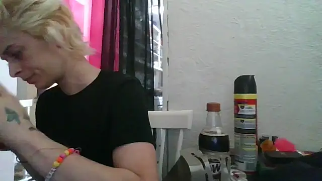 watermellonpussy online show from May 2026 05:20:02 PM