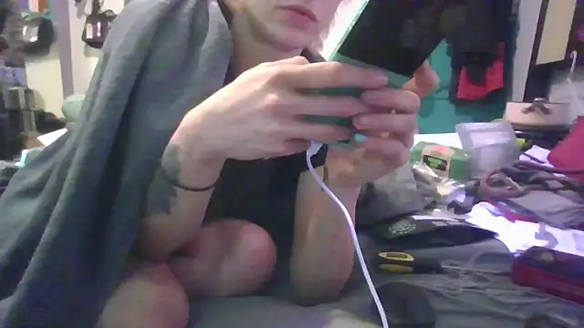 watermellonpussy online show from June 2026 05:25:01 PM