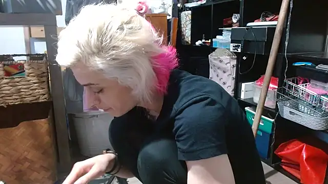 watermellonpussy online show from July 2026 10:10:02 AM