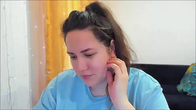  madalexa  online show from April 2026 03:03:01 PM