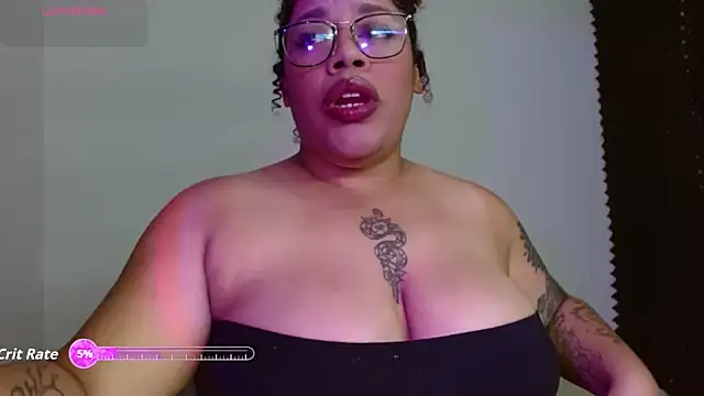 Snapshot of Dirty_sara17 chatting on September 2025 02:00:02 AM Dirty sara17 online show from September 2025 02:00:02 AM