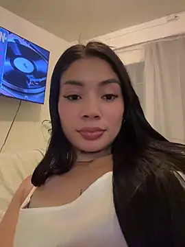 Roxanne 08 online show from May 2026 01:25:02 AM