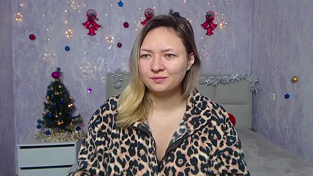 Snapshot of SallyVerda chatting on January 2025 06:20:02 PM SallyVerda online show from January 2025 06:20:02 PM