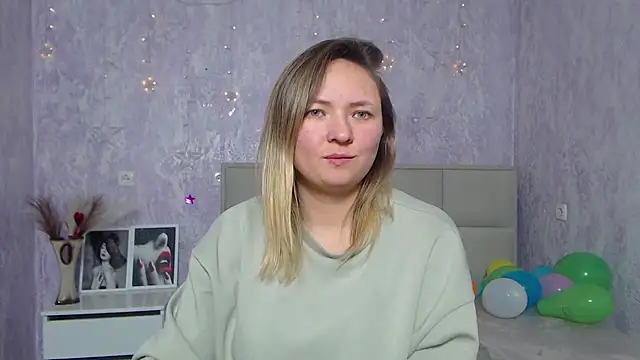 Snapshot of SallyVerda chatting on January 2025 10:53:02 AM SallyVerda online show from January 2025 10:53:02 AM