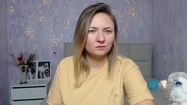 Snapshot of SallyVerda chatting on January 2025 12:46:02 AM SallyVerda online show from January 2025 12:46:02 AM