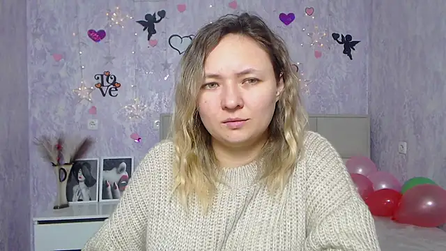 Snapshot of SallyVerda chatting on February 2025 06:51:01 PM SallyVerda online show from February 2025 06:51:01 PM