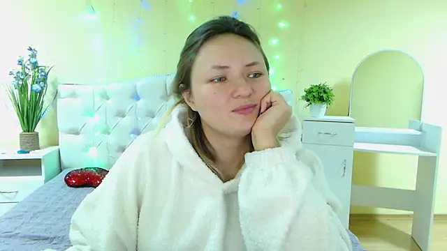 Snapshot of SallyVerda chatting on February 2025 04:21:01 AM SallyVerda online show from February 2025 04:21:01 AM