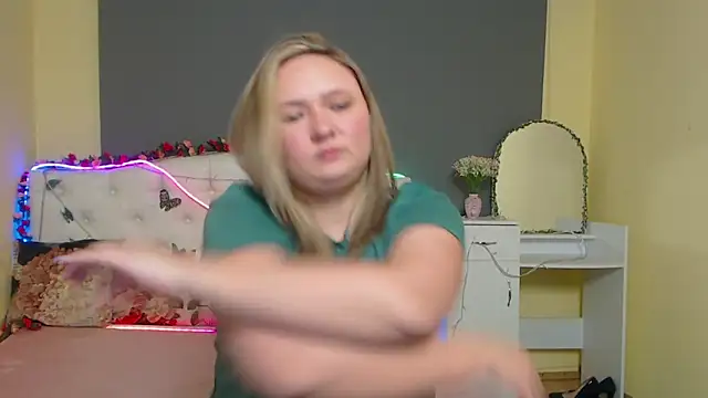SallyVerda online show from May 2026 06:02:02 PM