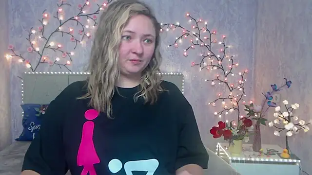 SallyVerda online show from May 2026 07:20:01 PM