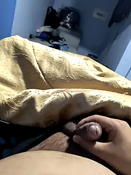 Snapshot of BatiBattman69 chatting on February 2025 05:51:02 AM BatiBattman69 online show from February 2025 05:51:02 AM