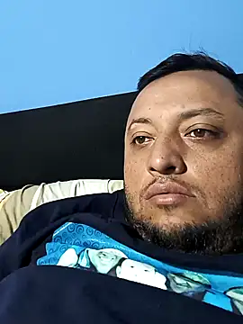 Snapshot of BatiBattman69 chatting on February 2025 07:07:01 PM BatiBattman69 online show from February 2025 07:07:01 PM