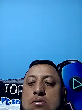 Snapshot of BatiBattman69 chatting on February 2025 04:58:01 AM BatiBattman69 online show from February 2025 04:58:01 AM