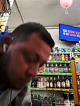 Snapshot of BatiBattman69 chatting on February 2025 02:32:02 PM BatiBattman69 online show from February 2025 02:32:02 PM