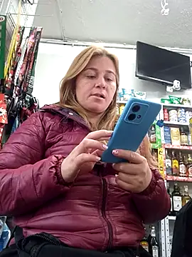 Snapshot of BatiBattman69 chatting on March 2025 03:18:02 AM BatiBattman69 online show from March 2025 03:18:02 AM