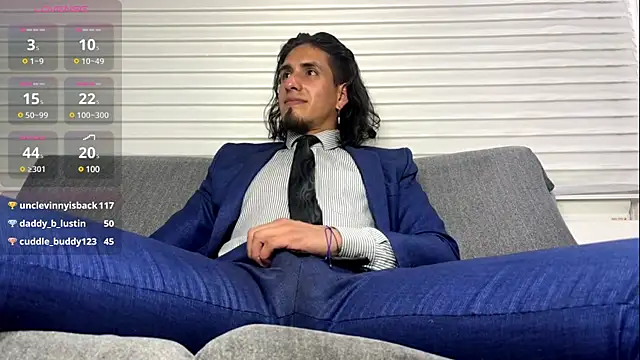 Tom blunt96 online show from December 2024 10:12:02 PM