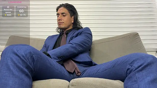 Tom blunt96 online show from February 2025 02:25:01 AM