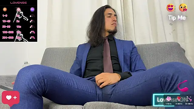 Tom blunt96 online show from November 2025 01:49:02 AM