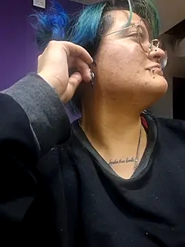 lucky-leah online show from May 2026 03:04:02 AM