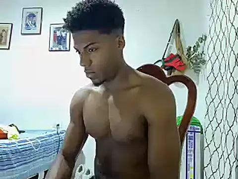 Snapshot of andrews2399 chatting on January 2025 03:38:02 AM andrews2399 online show from January 2025 03:38:02 AM