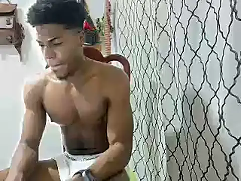 Snapshot of andrews2399 chatting on January 2025 01:21:02 AM andrews2399 online show from January 2025 01:21:02 AM