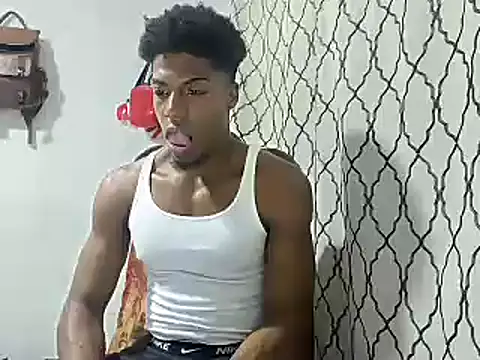 Snapshot of andrews2399 chatting on January 2025 02:25:01 AM andrews2399 online show from January 2025 02:25:01 AM