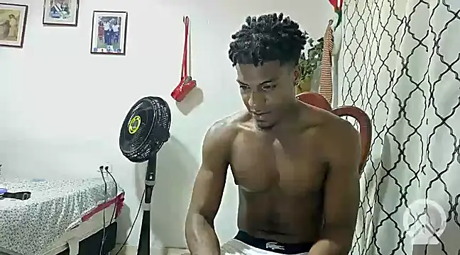 Snapshot of andrews2399 chatting on February 2025 03:23:01 AM andrews2399 online show from February 2025 03:23:01 AM