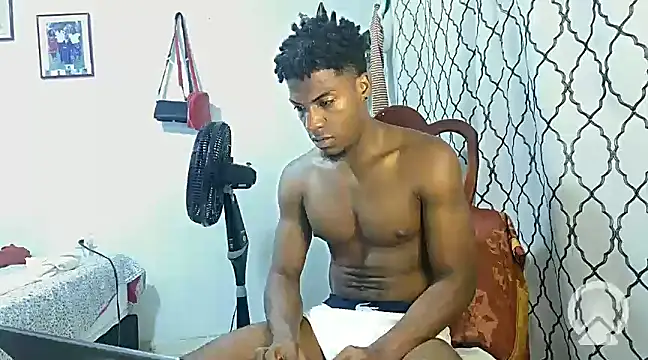 Snapshot of andrews2399 chatting on February 2025 03:41:02 AM andrews2399 online show from February 2025 03:41:02 AM