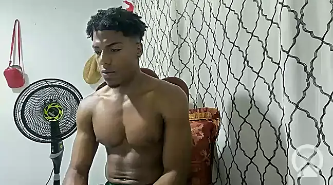 Snapshot of andrews2399 chatting on March 2025 04:26:01 PM andrews2399 online show from March 2025 04:26:01 PM