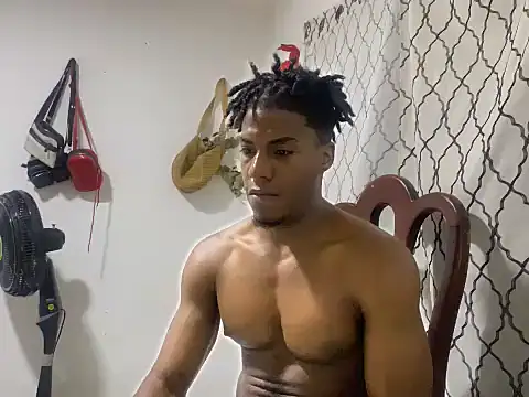 Snapshot of andrews2399 chatting on November 2025 02:43:02 AM andrews2399 online show from November 2025 02:43:02 AM