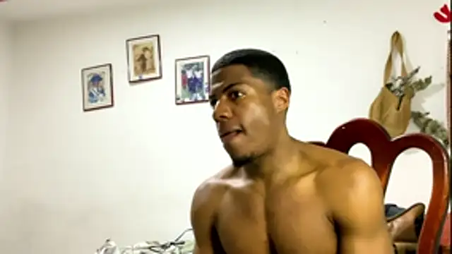 Snapshot of andrews2399 chatting on February 2026 09:11:01 PM andrews2399 online show from February 2026 09:11:01 PM