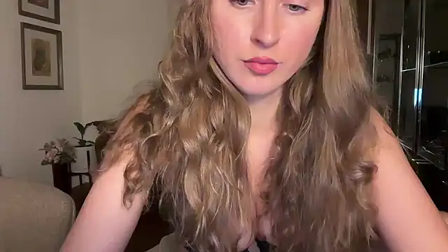 YUMIandbigWOLF online show from July 2026 03:41:02 AM
