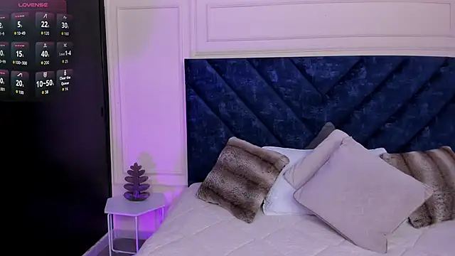 Snapshot of blessed_3333 chatting on February 2026 06:26:02 PM blessed 3333 online show from February 2026 06:26:02 PM