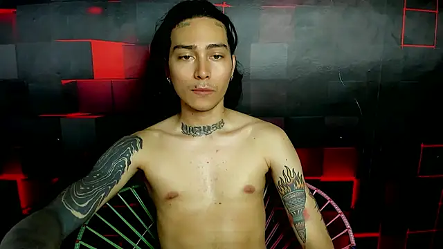 Snapshot of chromeheart_ chatting on April 2026 09:19:01 PM chromeheart online show from April 2026 09:19:01 PM